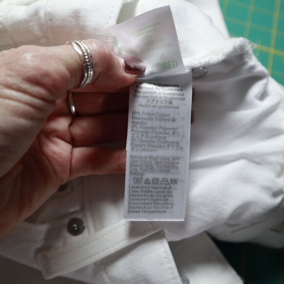 J. Crew 8" Toothpick Jean Women 26 White Boho Minimalist Crisp Classic Basic NWD - Picture 5 of 10